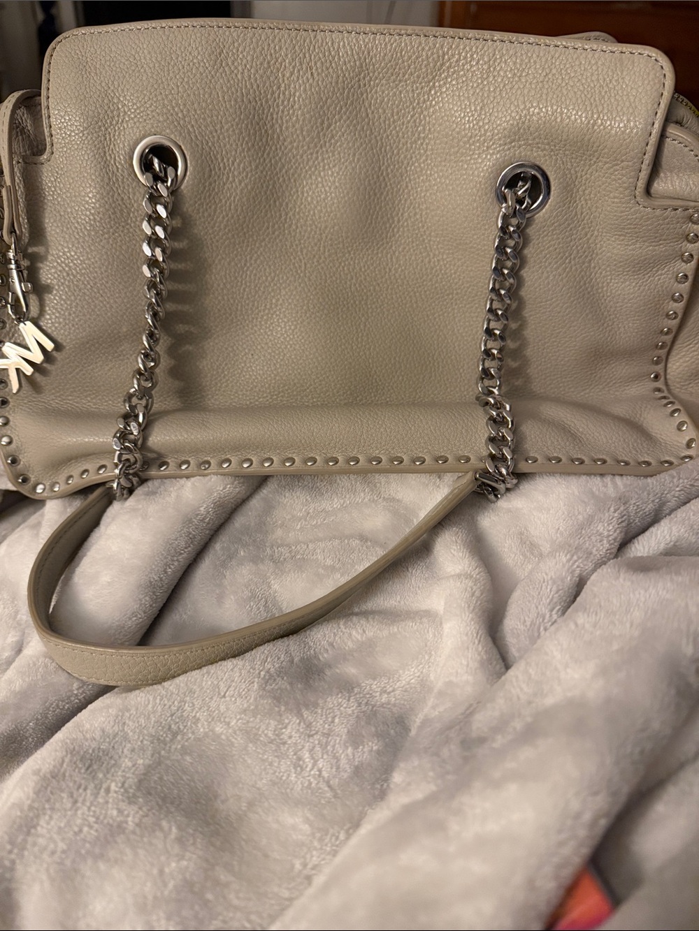 Michael Kors Cream Leather Tote with Silver Chain Handles - Picture 5 of 5